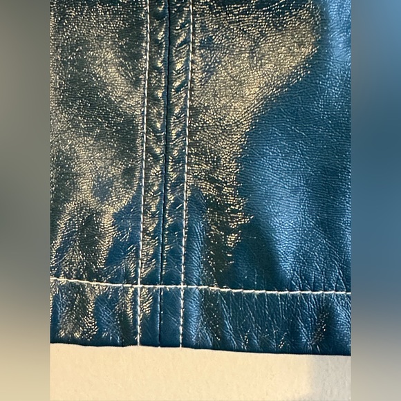 Faux Leather Teal Mini Skirt - Urban Outfitters - Picture 4 of 9